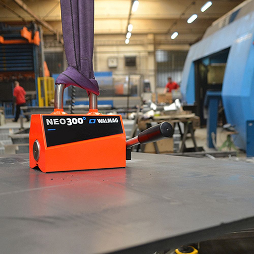 Permanent lifting magnet NEOLIFT