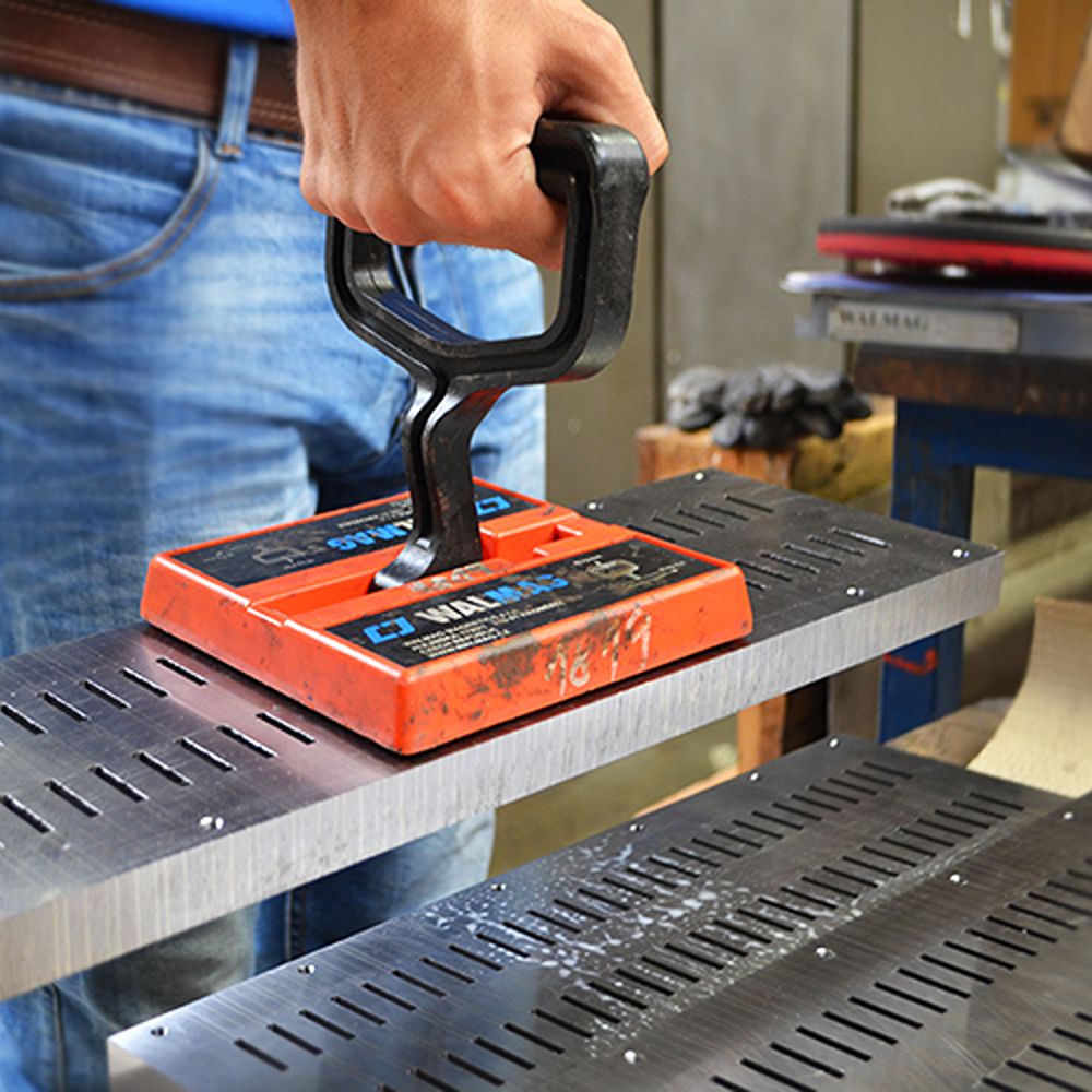 Hand lifting magnet MC-2