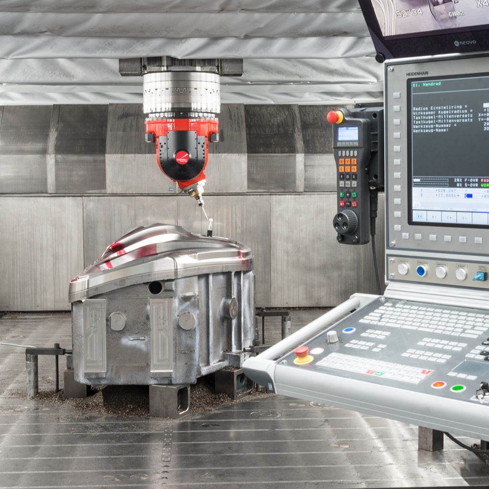 2r-technology_partner_machines-and-services_6VM-5_Axis_05