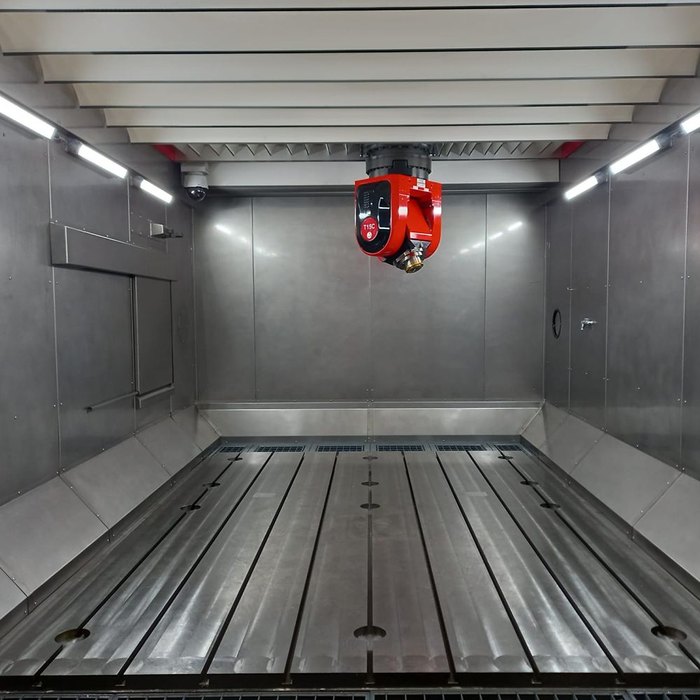 2r-technology_partner_machines-and-services_7VR-5_Axis_05